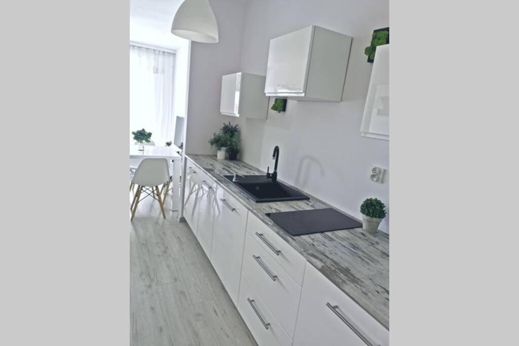 Green Apartment Promenada Gwiazd- Widok Na Morze. Miedzyzdroje Exterior foto